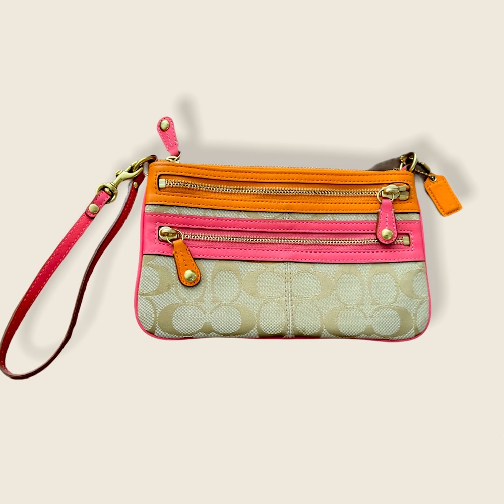 Coach Signature Triple Zipper Wristlet